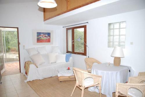 La Petite Cigale Villa Cesseras Exterior photo